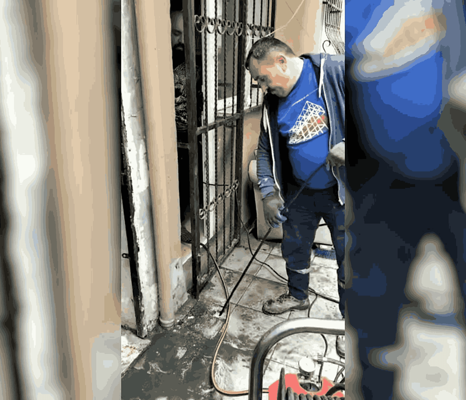 Yüksek basınçlı su jeti ile endüstriyel boru yıkama ve temizleme
